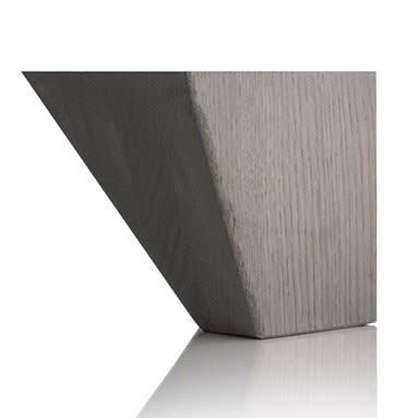 Svane Square leg